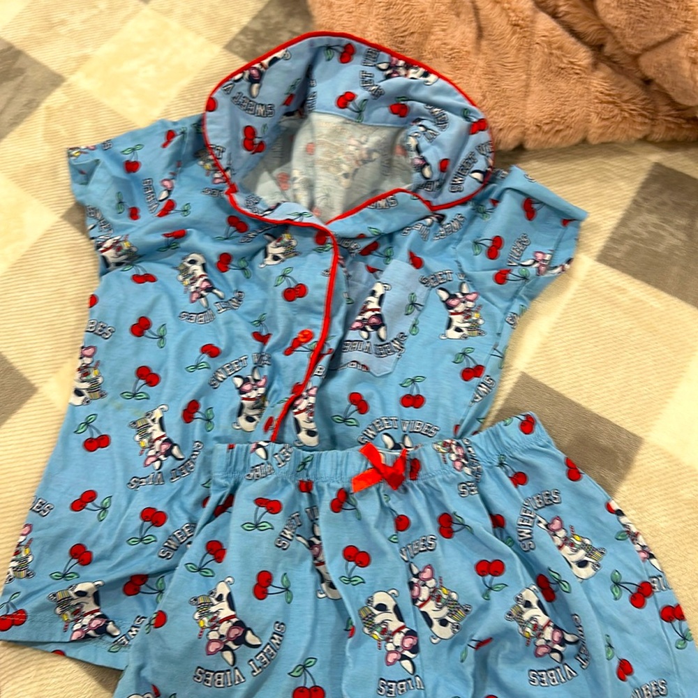 Pajama set